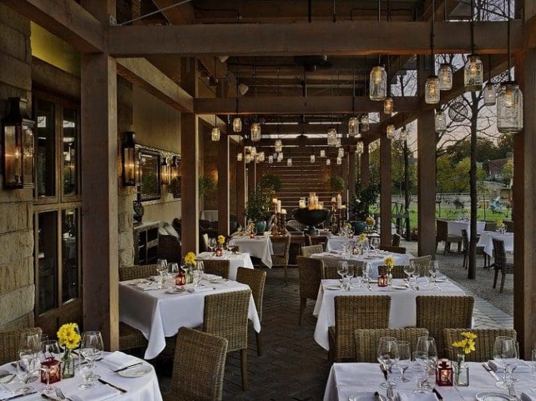 Hartford's Six Best Summer Outdoor Dining Spots EETM