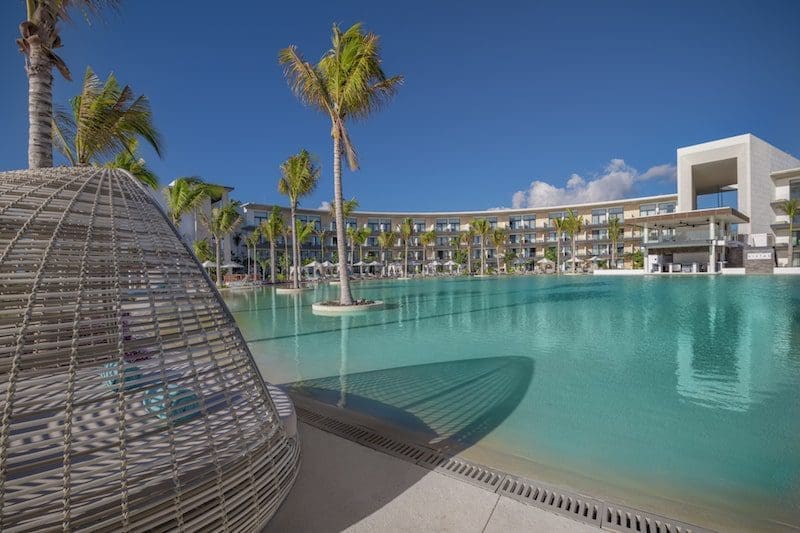 Haven resorts and spa pool cancun mexico serenity club