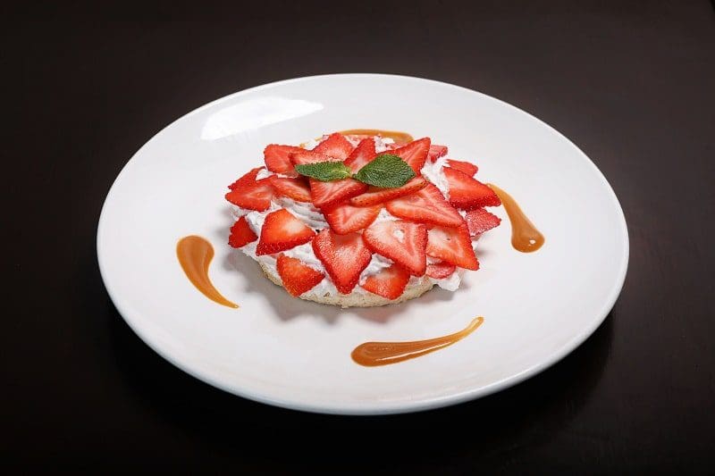 Strawberry Pavlova 26 sushi and tapas