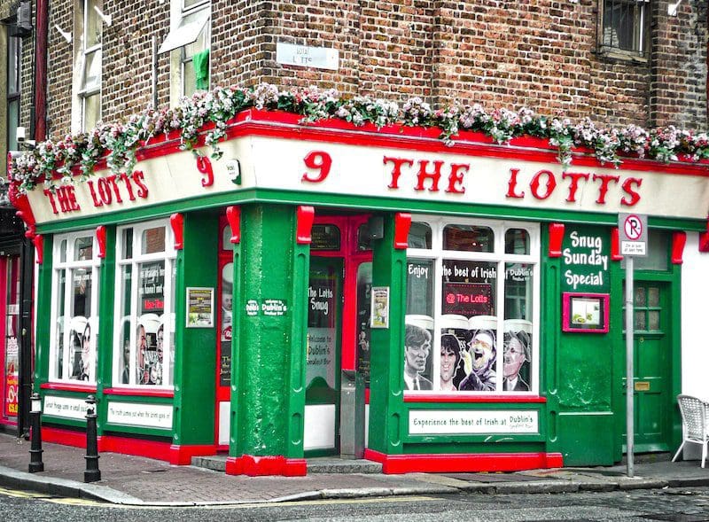 the lotts cafe bar dublin traditional irish pub