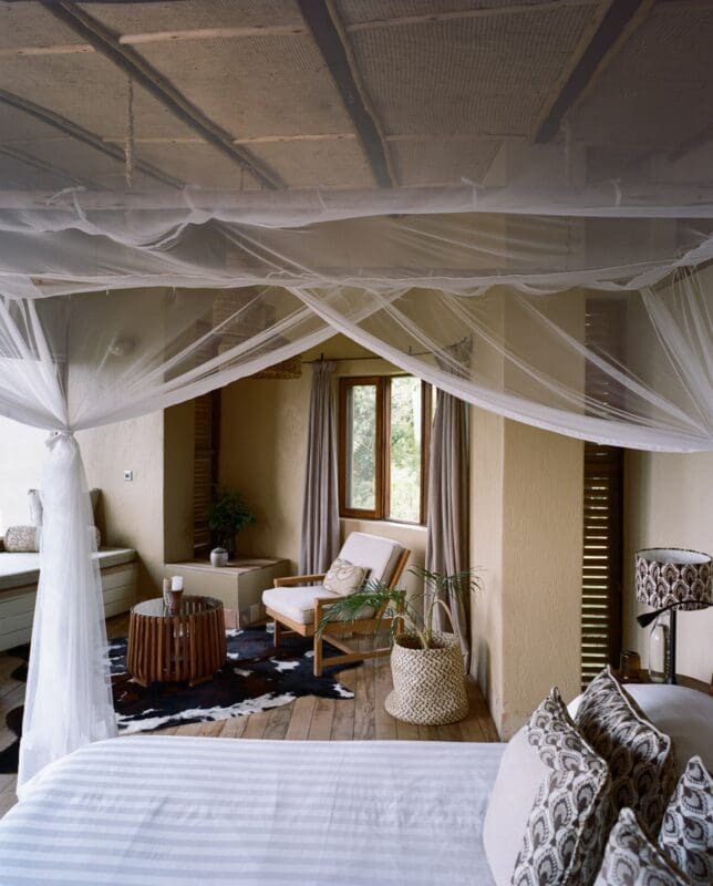beautiful lodge bed safari in africa