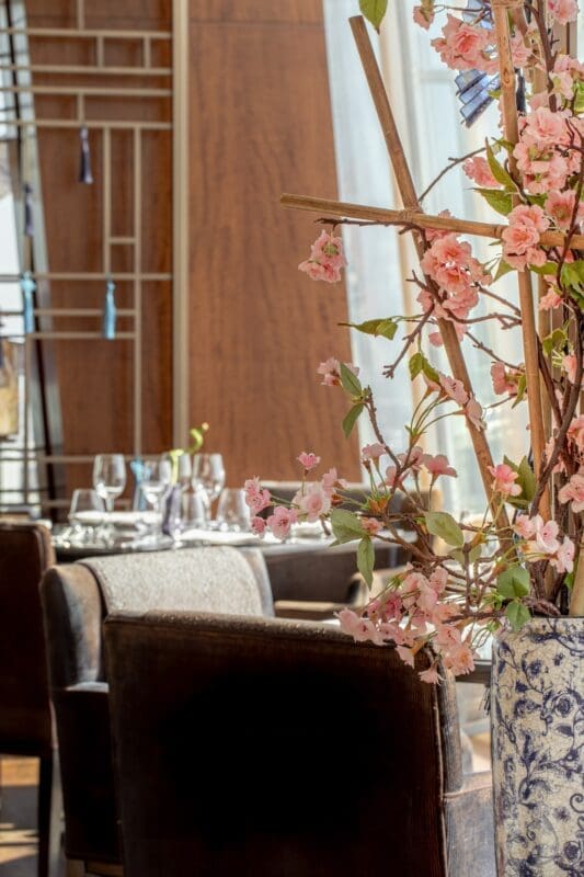 shangri la the shard london spring summer decor