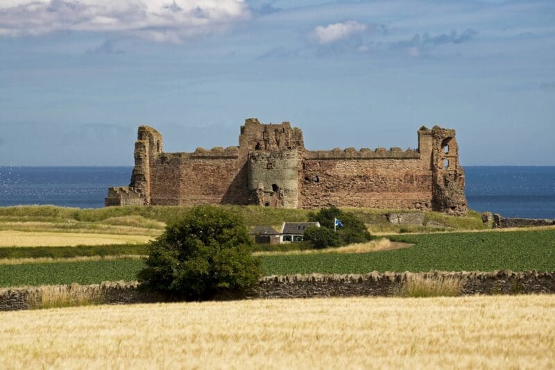 tantallon castle scotland