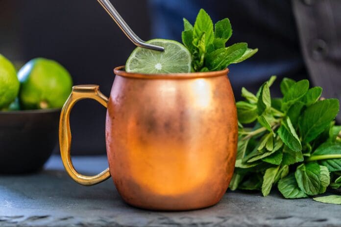 moscow mule with lime and mint