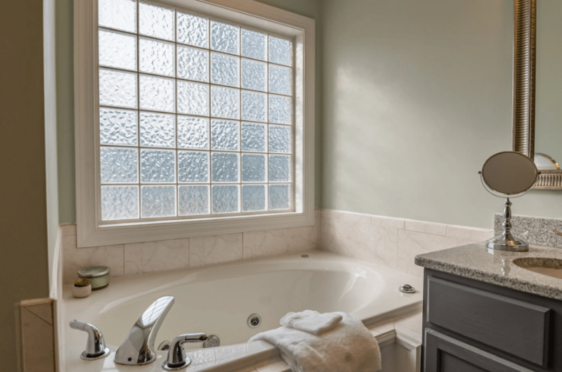 photo of renter bathroom beige with towel