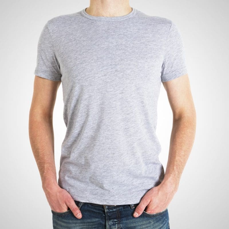 men gray tee shirt