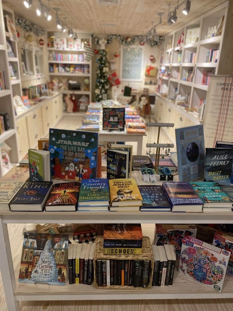 Riverhead NY bookstore