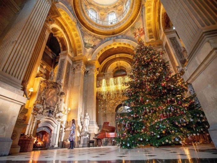 Castle Howard Christmas decorations