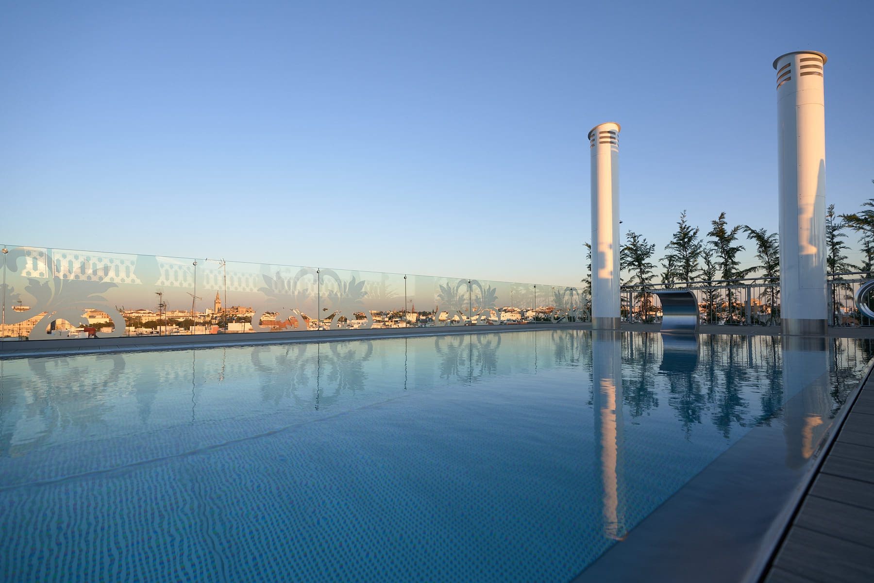 Hotel Monte Triana rooftop pool Seville