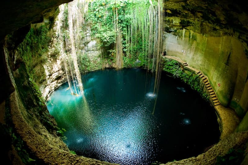 Ik-Kil Cenote