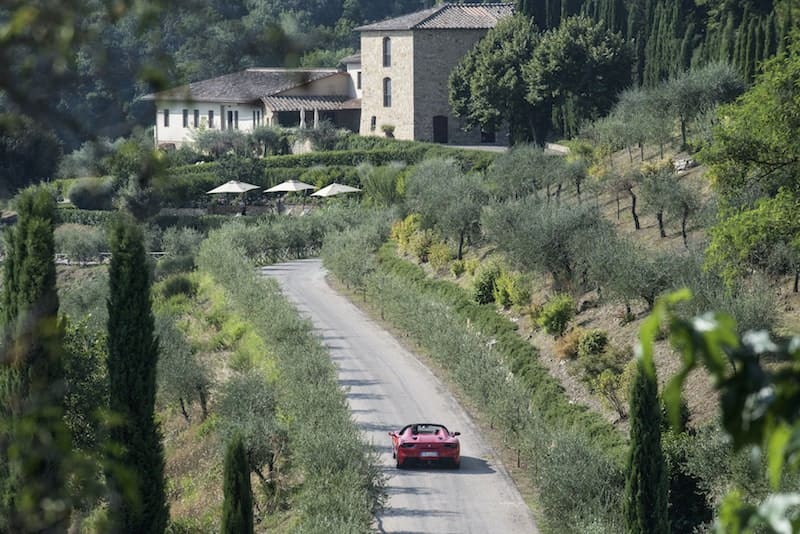 on the way to Villa Il Mandorlo