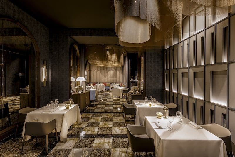 Ineo Restaurant Anantara Palazzo Naiadi Interior