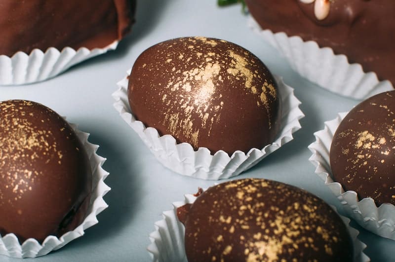 Grapes covered with milk chocolate