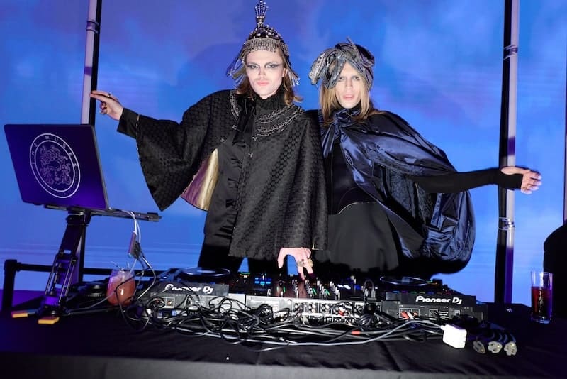 DJs The Muses; photo: George Koelle